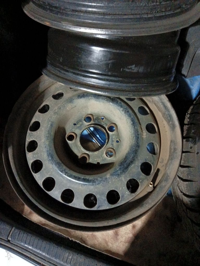 Штампы на 5*112 R15