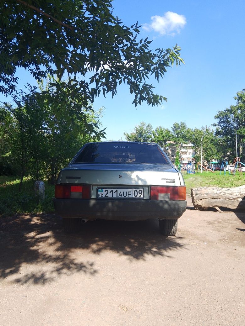 Продам ваз 21099