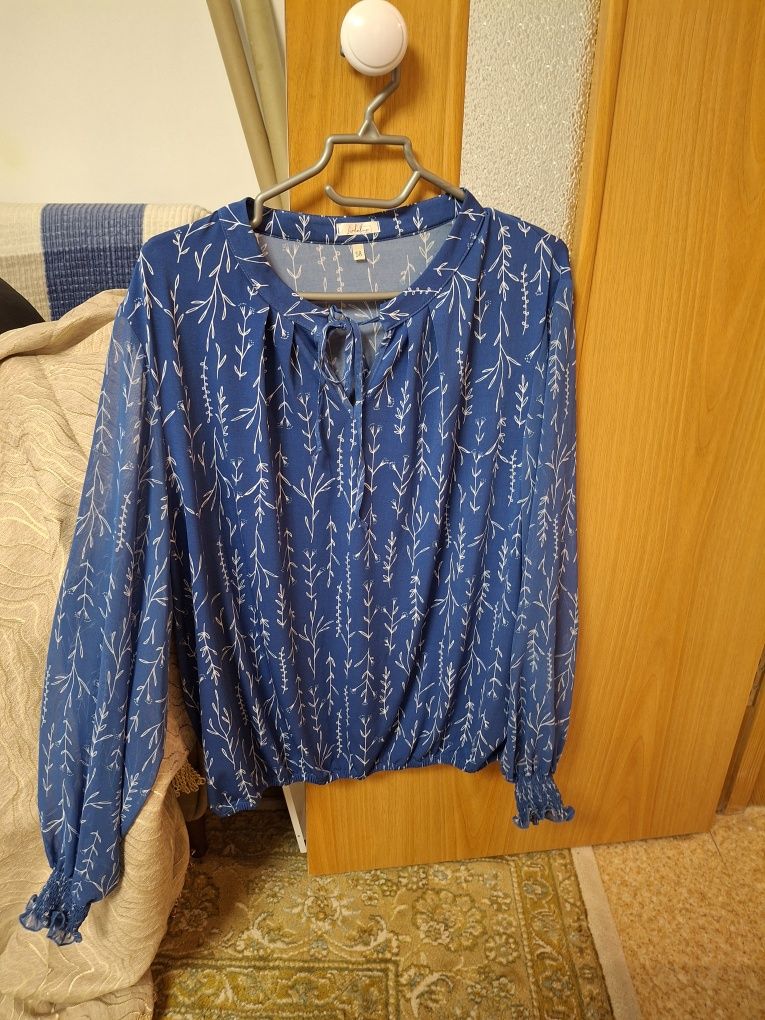Продам раковину из кухни и смесители