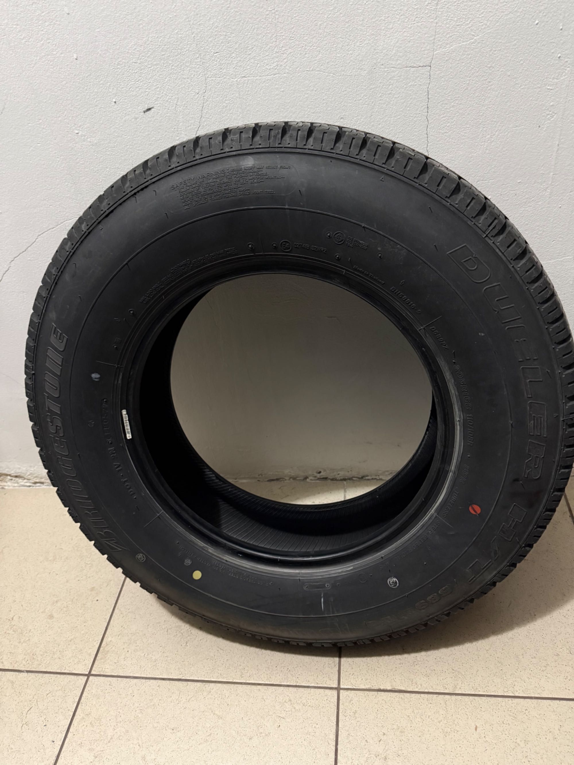 Комплект шин Bridgestone Dueler H/T 689, 205R16C.