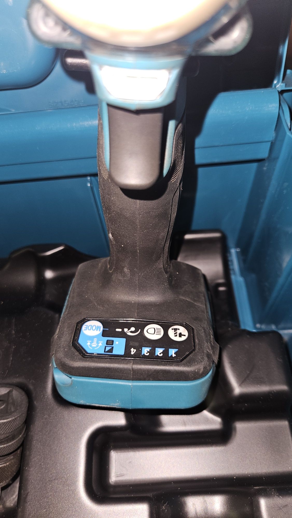 Makita .гайковёрт и импакт реноватор