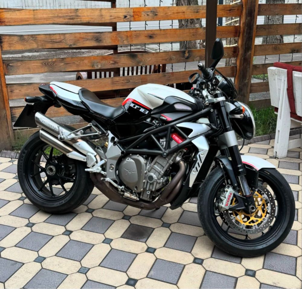 MV AGUSTA BRUTALE 1078RR 156 h.p легендарный мотоцикл