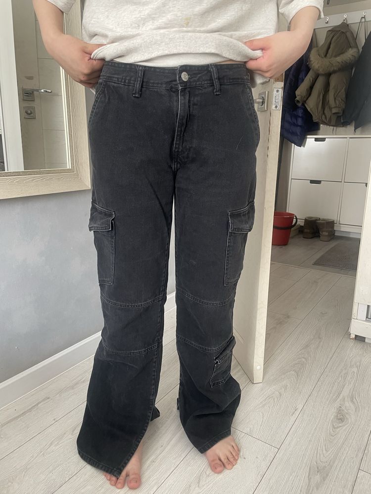 Продам джинсы карго Zara