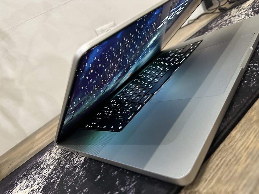 MacBook Pro 16.2 Apple M3 Pro 36/512 EAC Silver