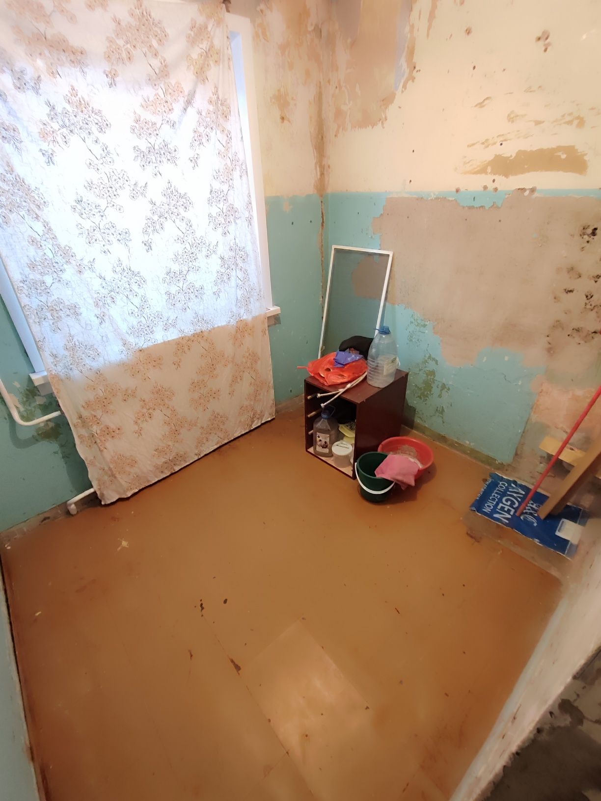 Продается 2-комн (2-34, 2 эт)
