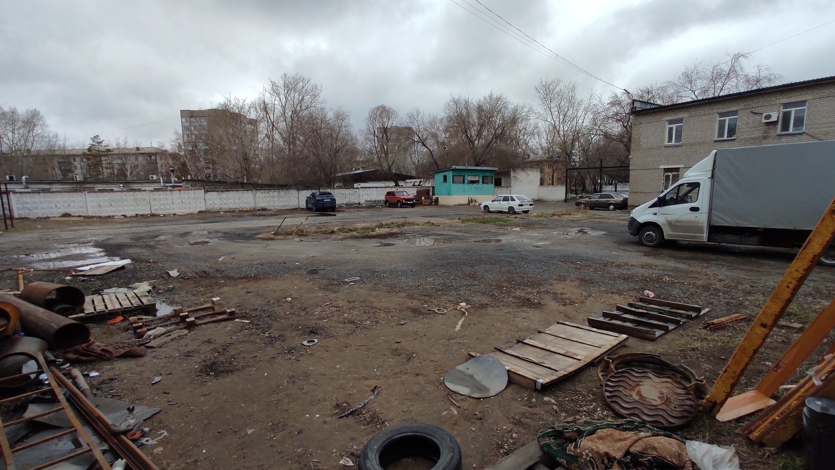 Сдам в аренду автостоянку