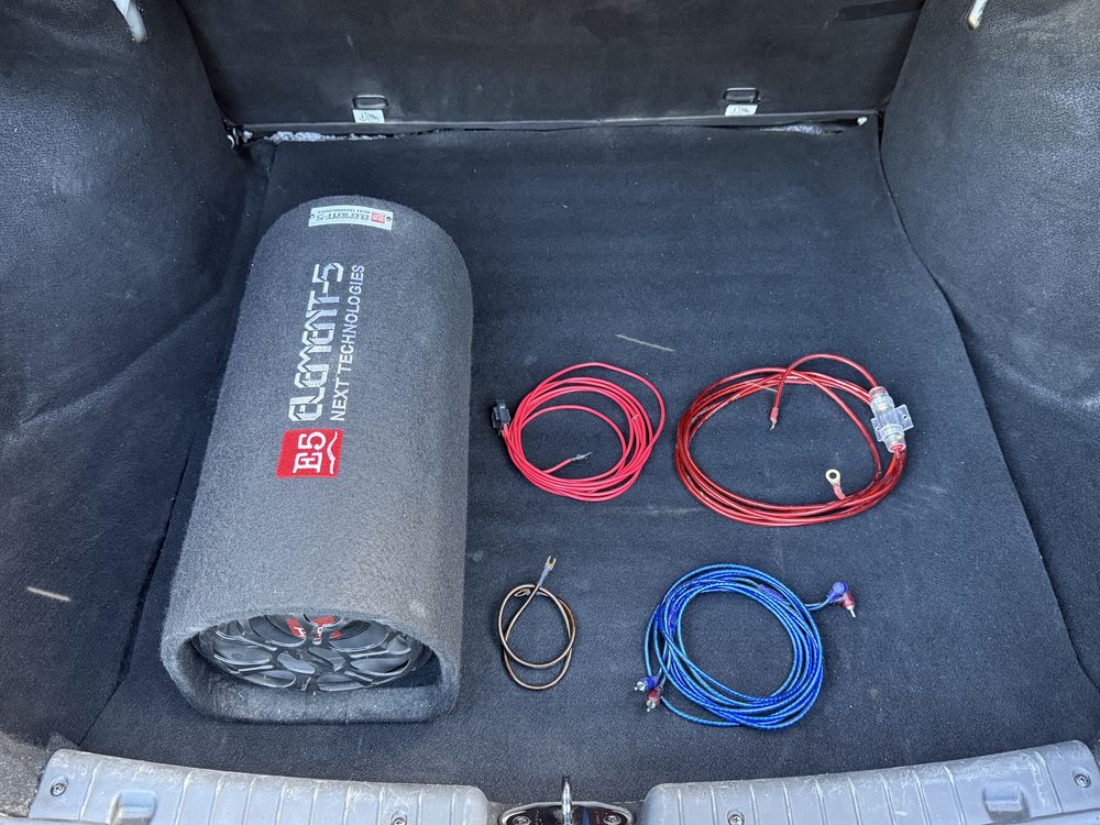 Продам сабвуфер Element-5 C1006