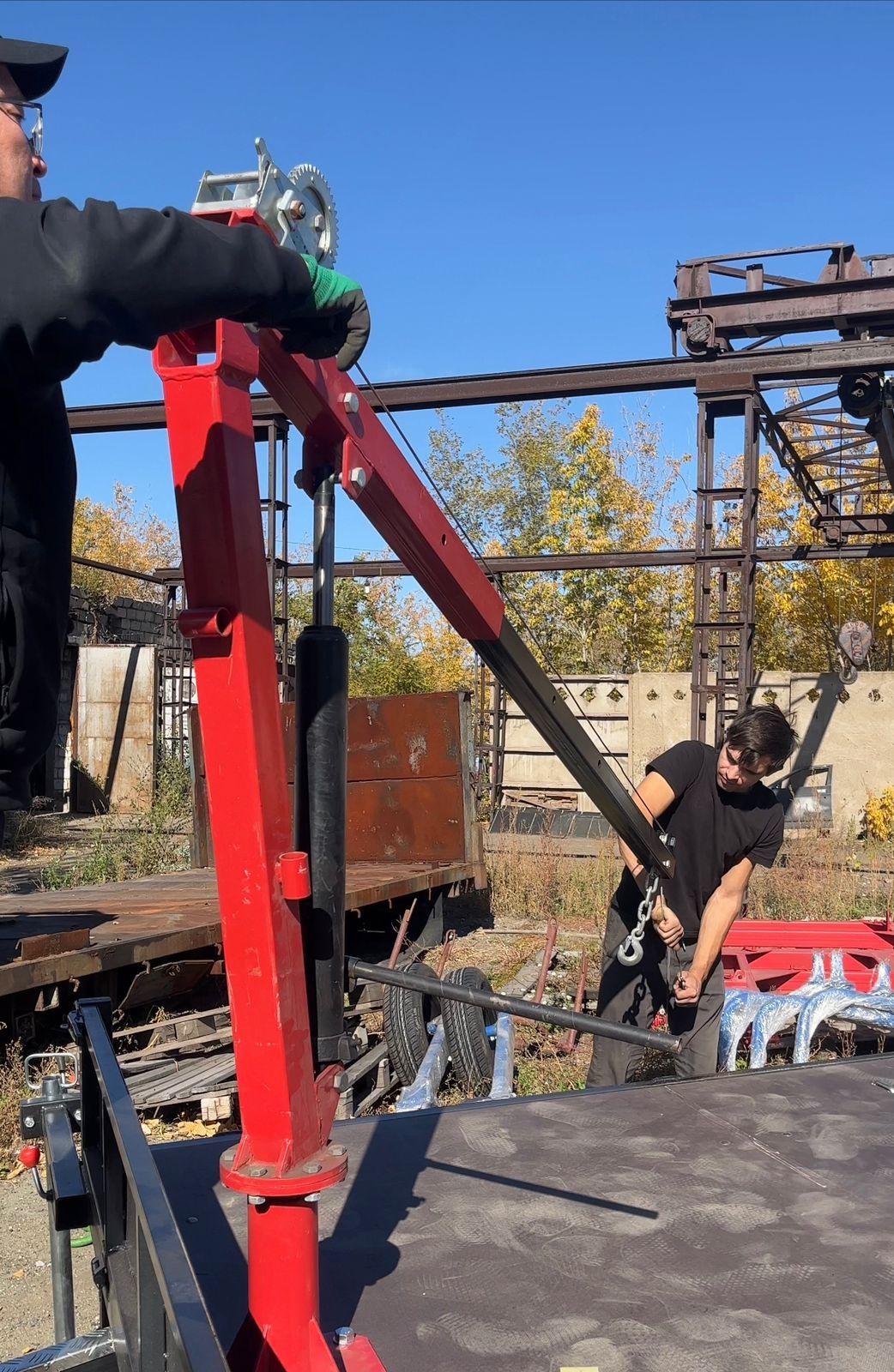 Легковой прицеп 3,6×2 с крановой установкой на 500 кг. Kaspi рассрочка
