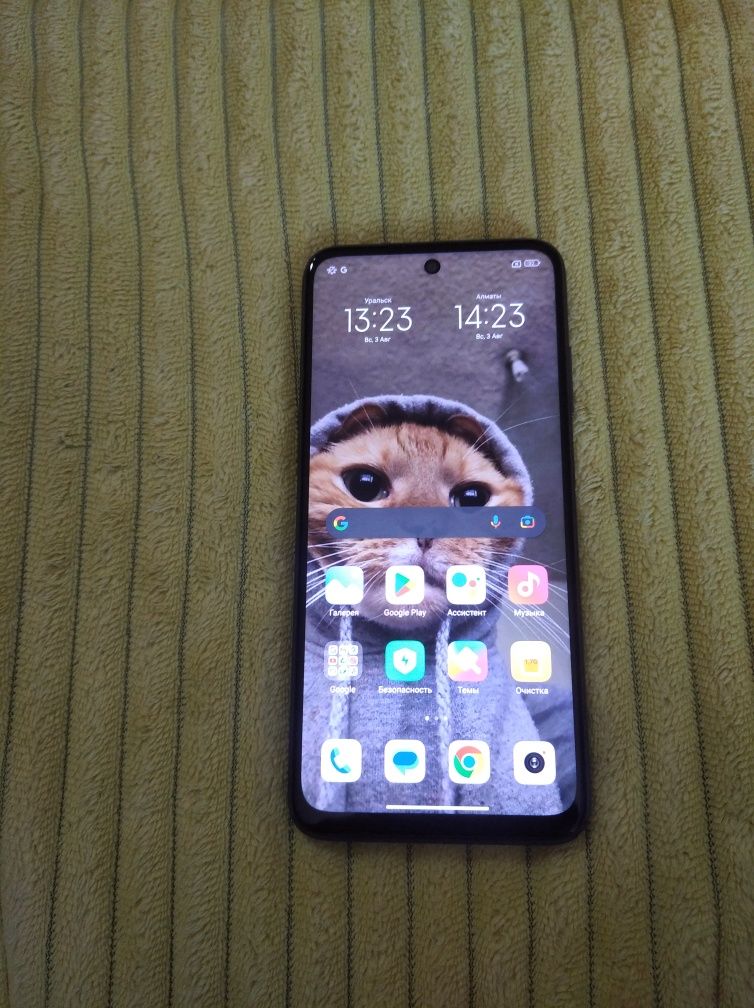 Продам Xiaomi Redmi  10 в хорошем состояние
