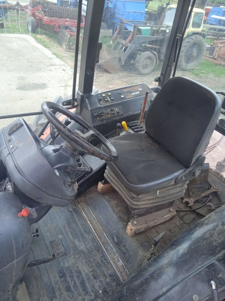 Продам трактор мтз 1523