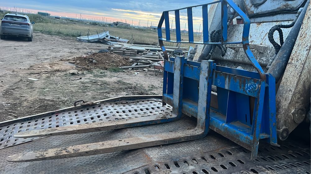 Услуги минипогрузчика бобкат