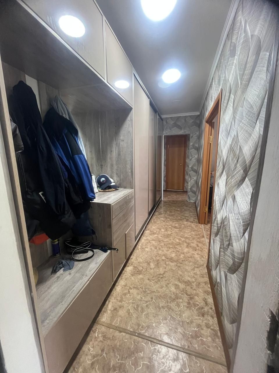 Продается 2ком квартира