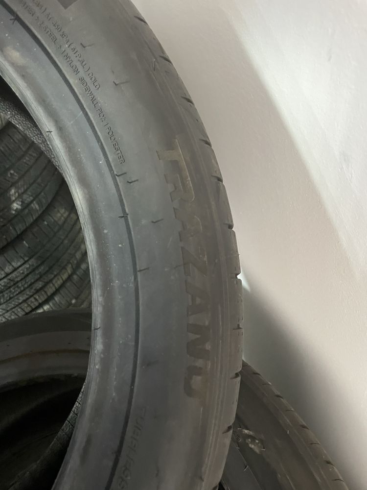 Продам шины 235/45 R18 покрышки резина колеса
