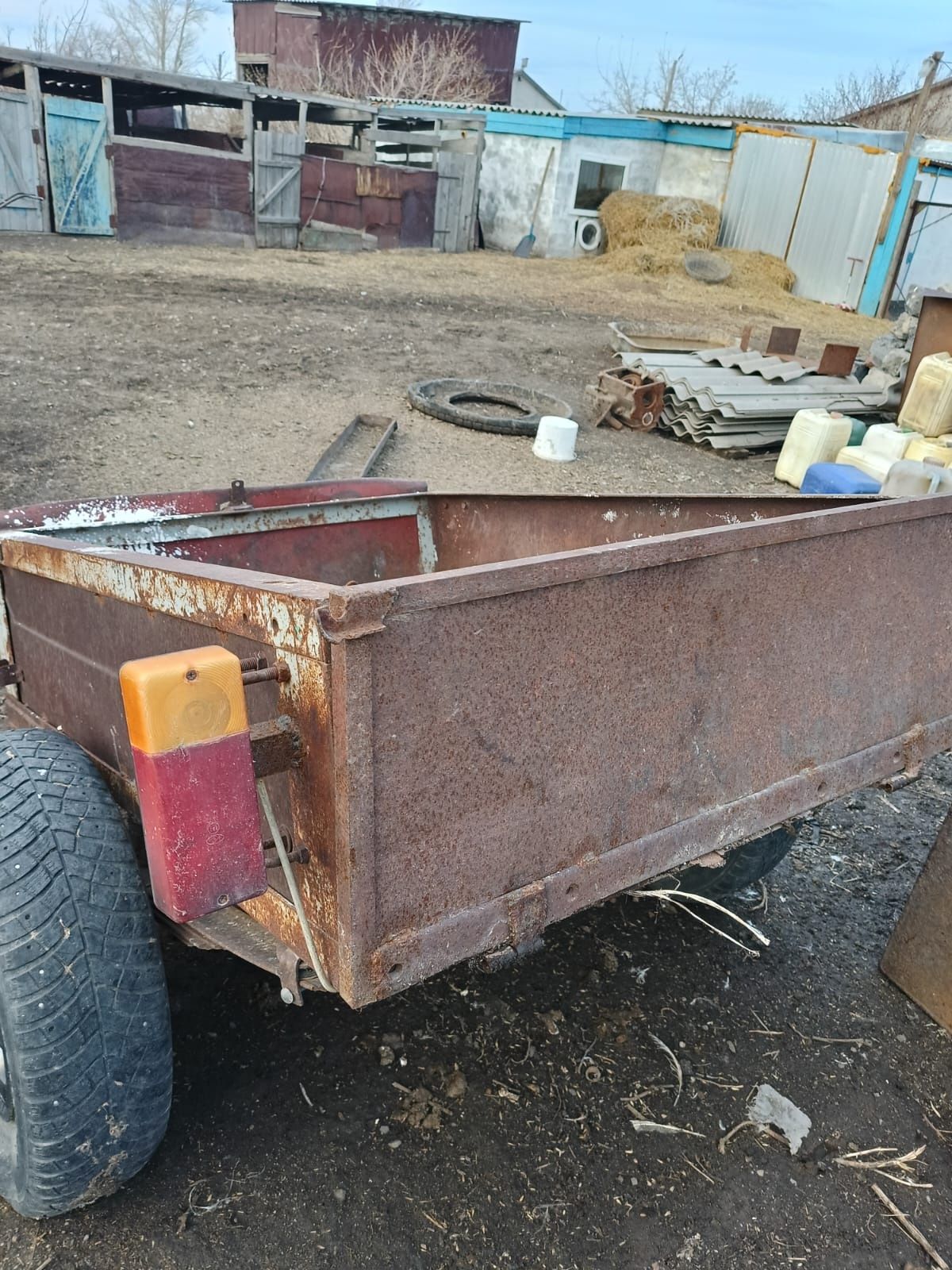 Продам прицеп б/у