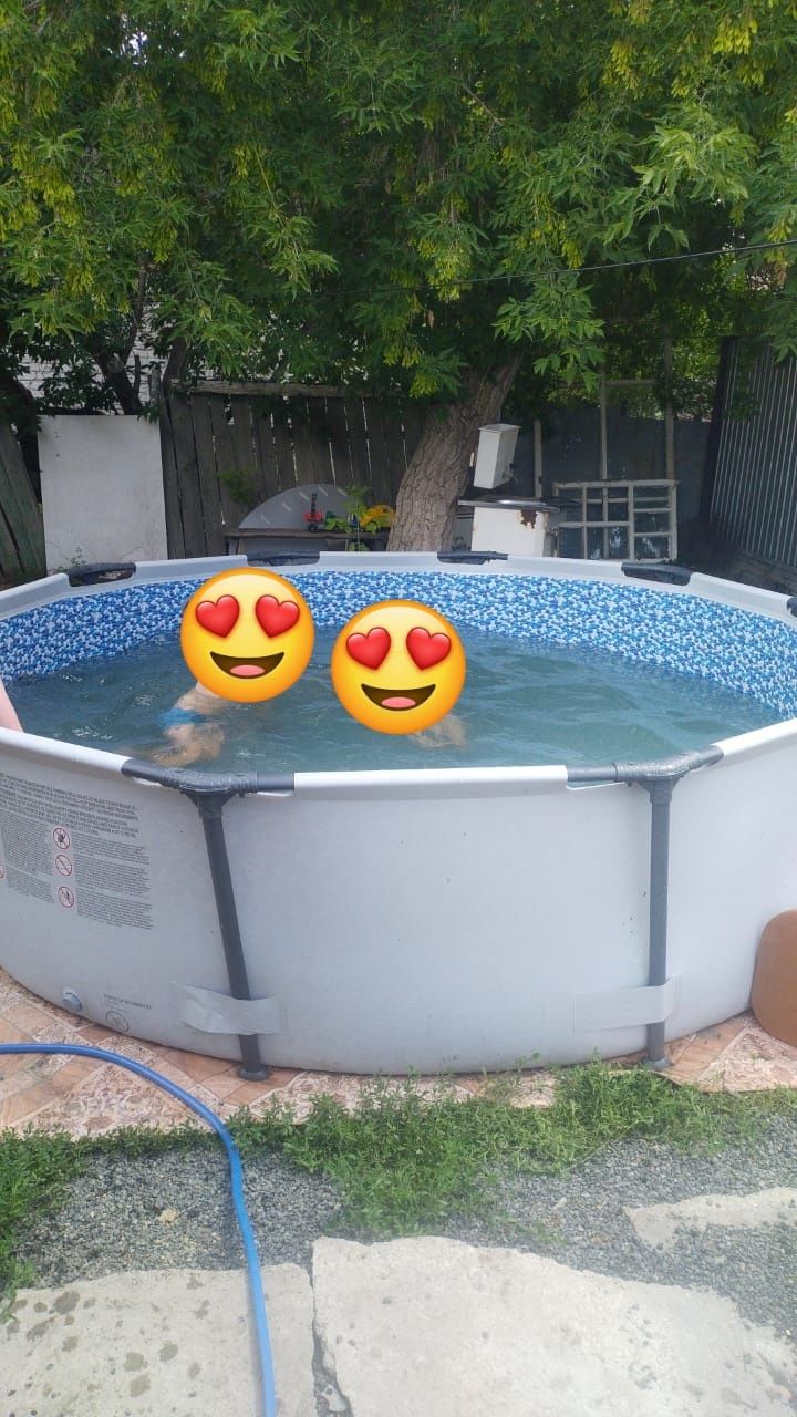 Продам большой бассейн