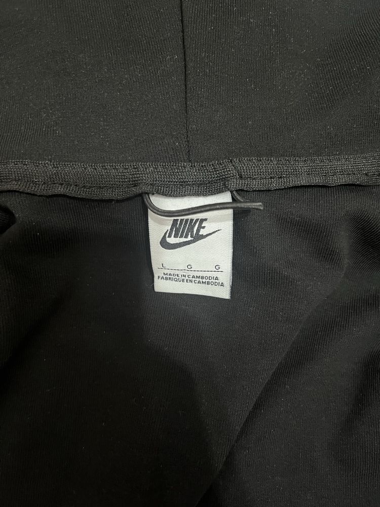 Nike tech fleece