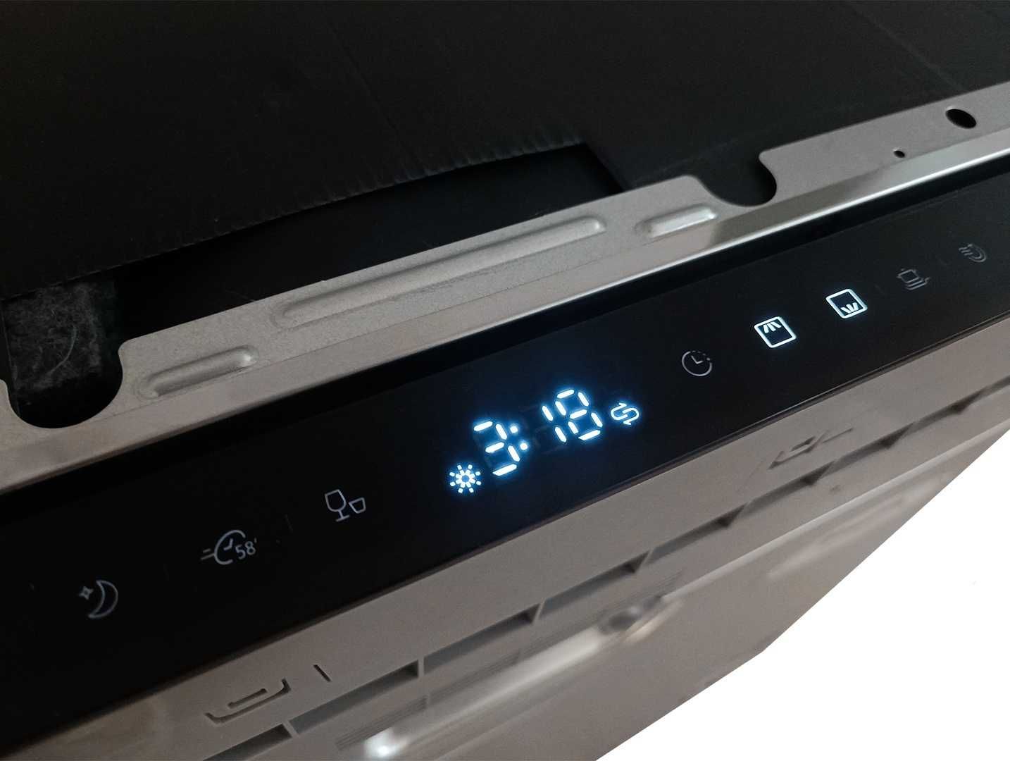 Продается встраиваемая посудомоечная машина MIDEA MDWB-6018TF