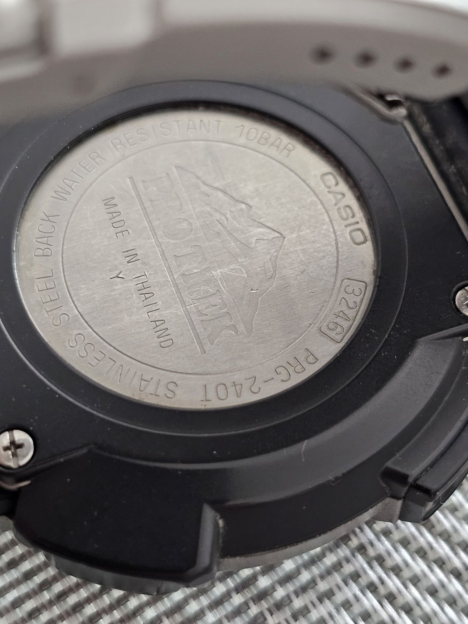 Casio pro track 240T Титан, зарядка от солнечной батареи