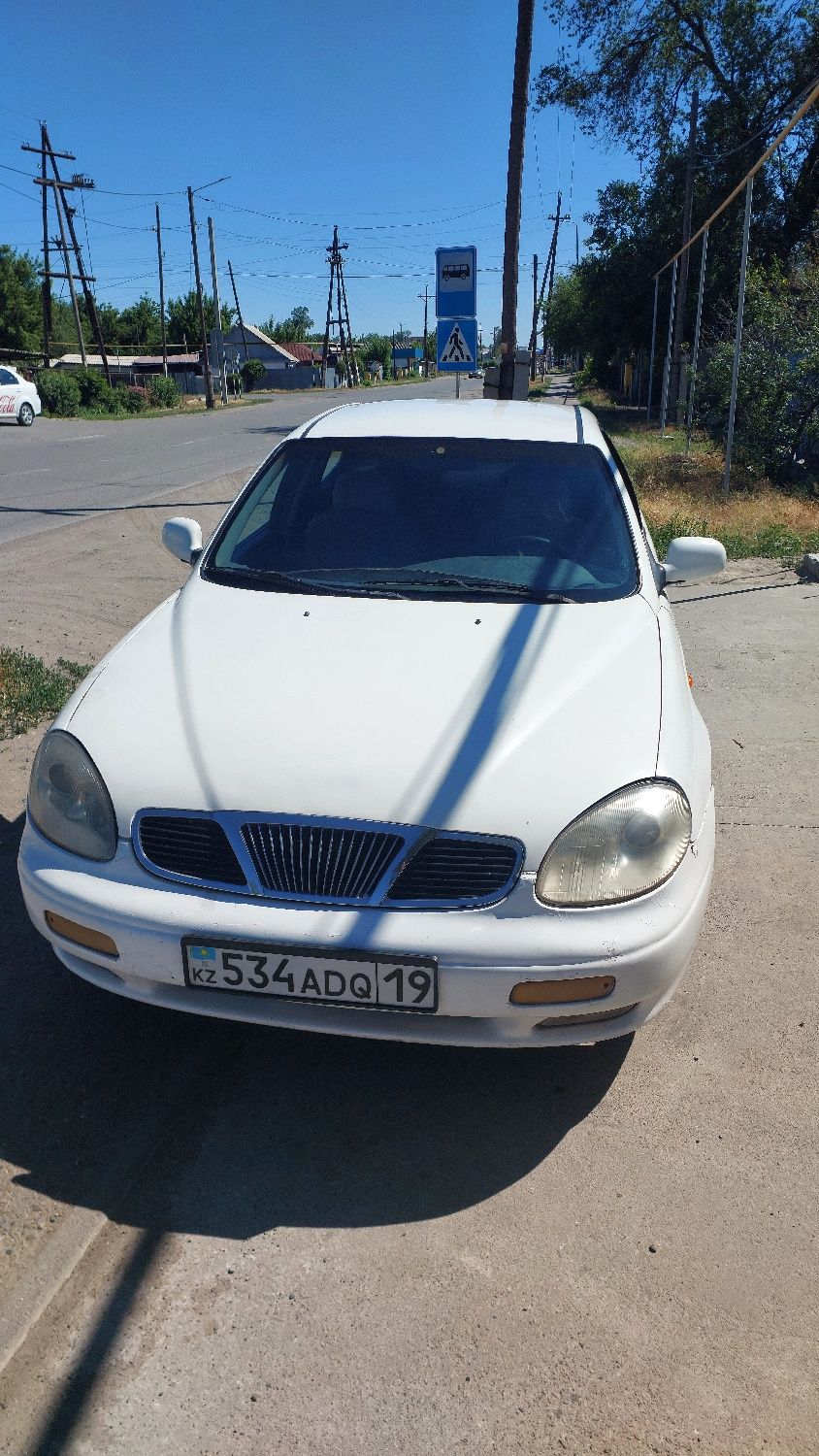 Продам машину DAEWOO LEGANZA
