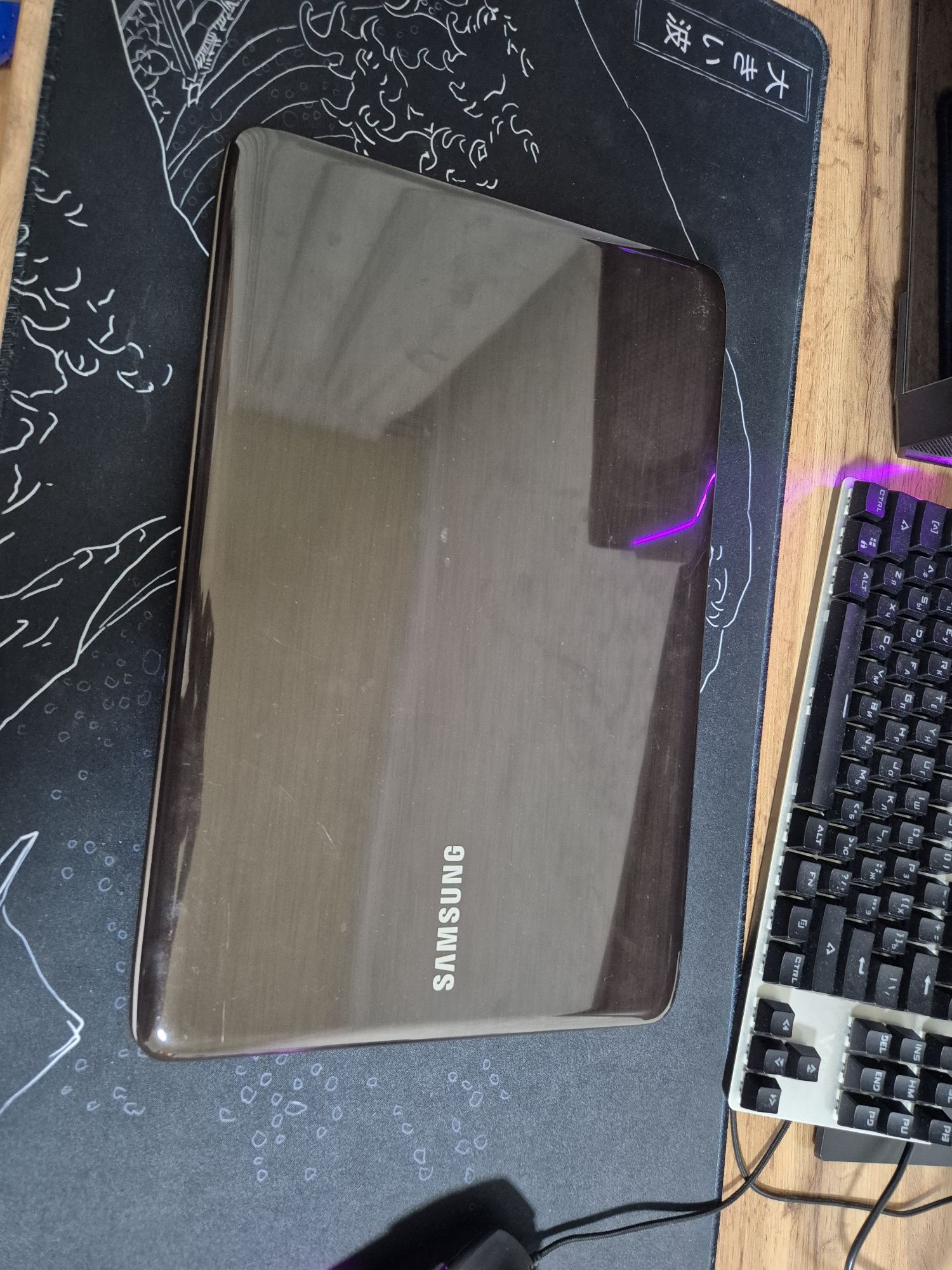 Продам ноутбук samsung r538 в хорошем состоянии