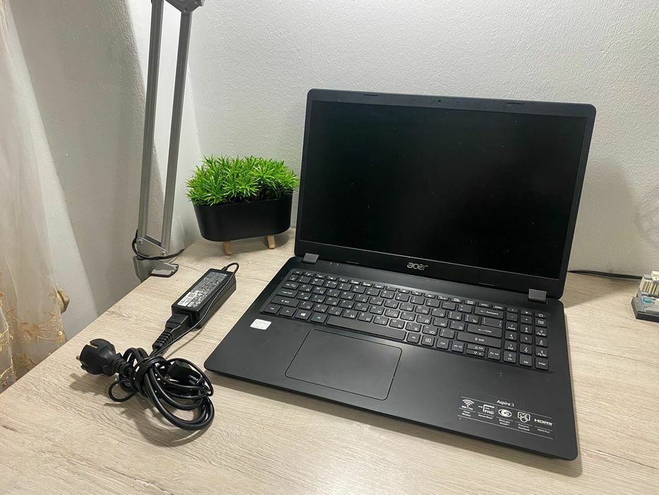 Отличный Acer на FullHD/i3-10/ozu 12GB DDR4