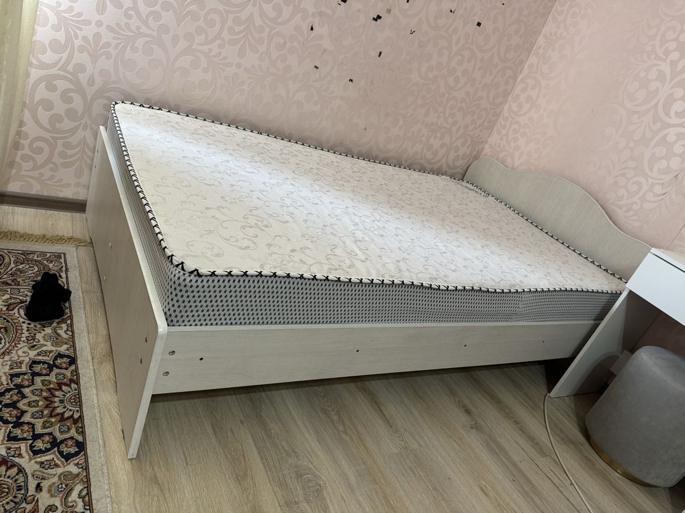 Мебель спальная