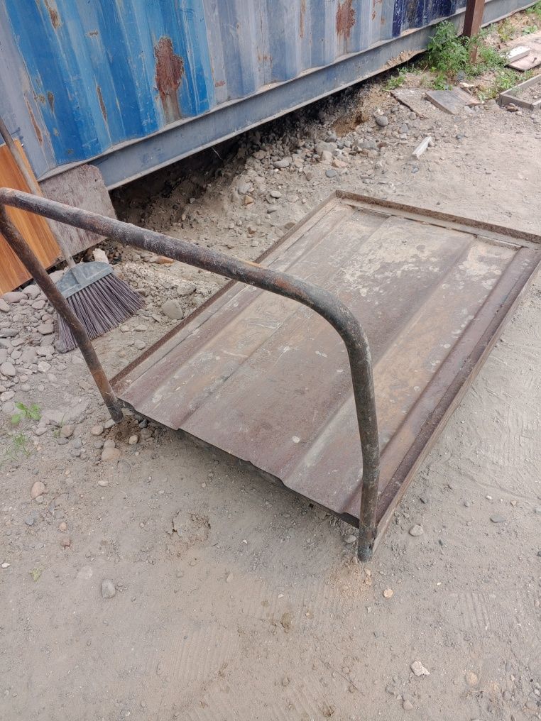 Продам тележку металическая