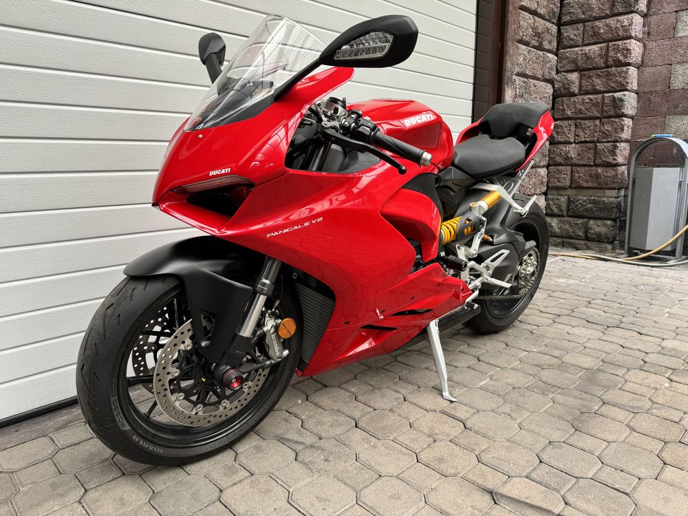 Ducati Panigale v2