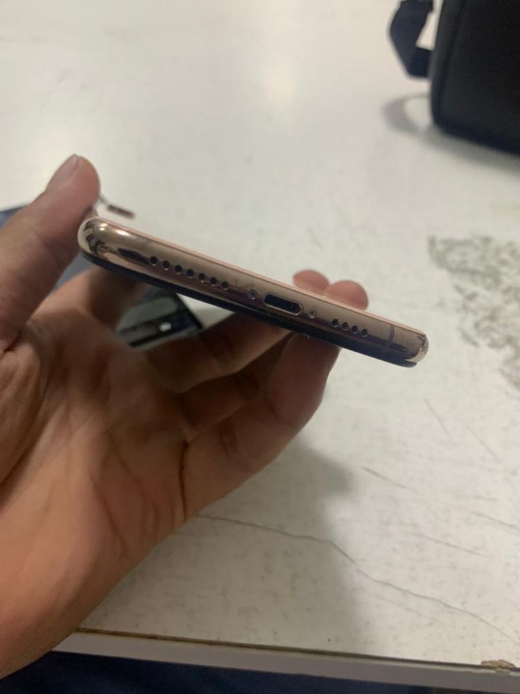 Продам айфон хс макс Xs max