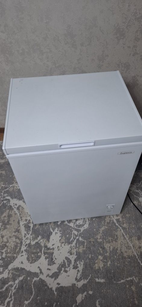 Продам морозильник