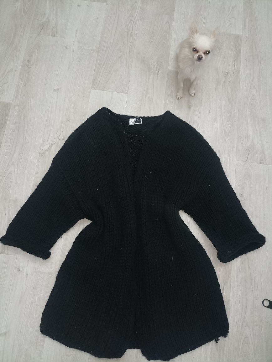 Продам кардиган куртки пальто 48/52