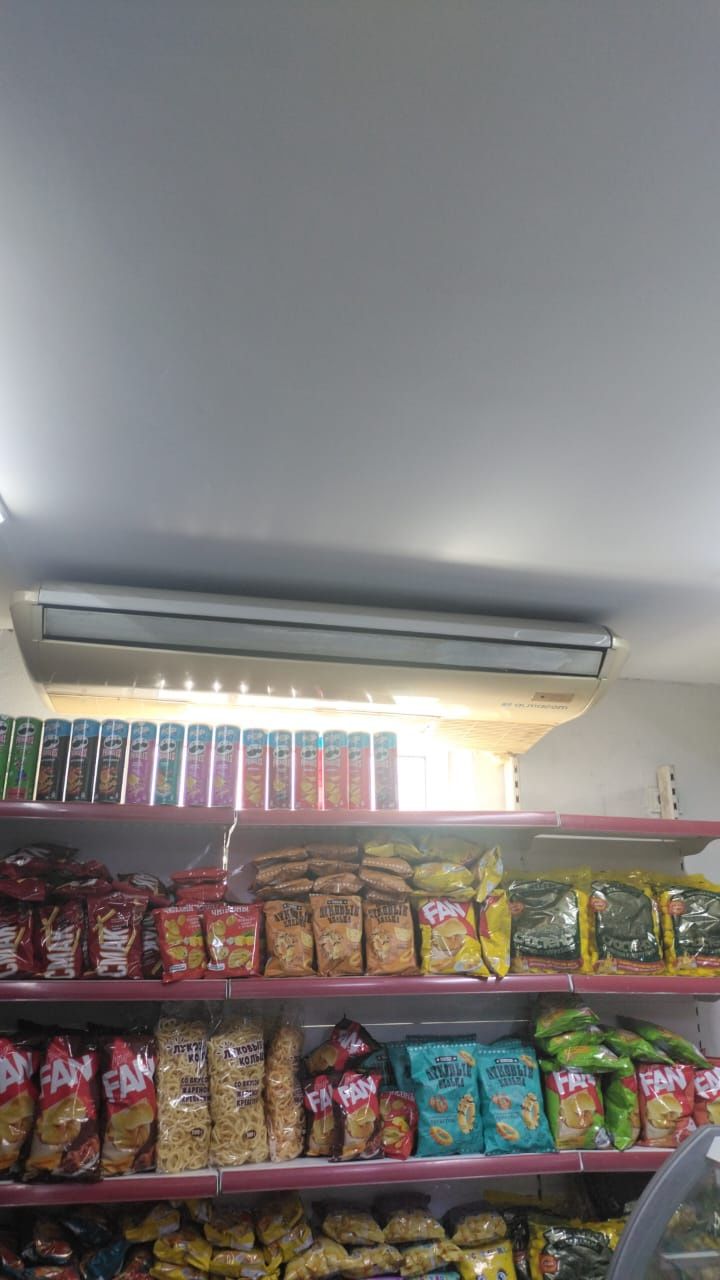 Продам холодильное оборудование,горки.