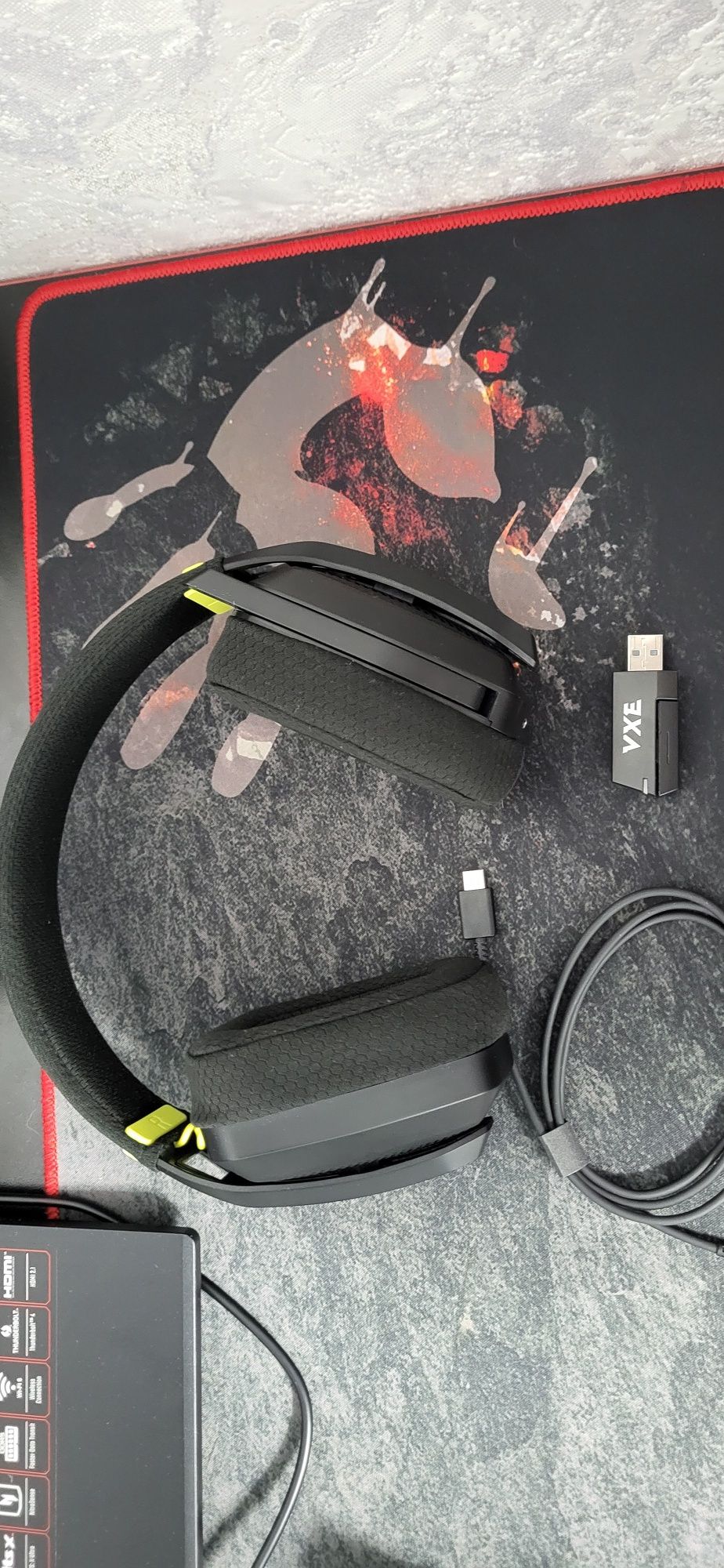 Продам наушники vgn vxe1
