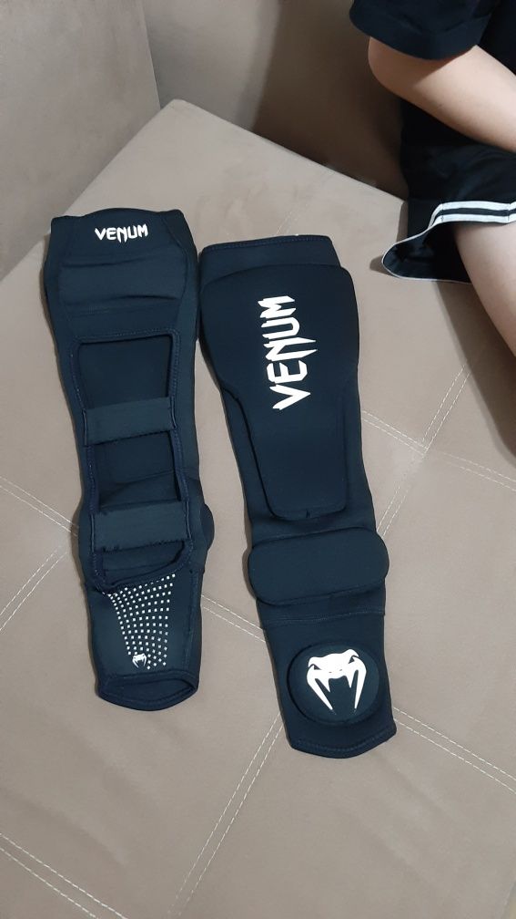 Спортивный щит для ног срочно продаю