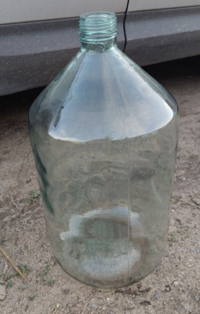 Продам бутыль для вина 19 л