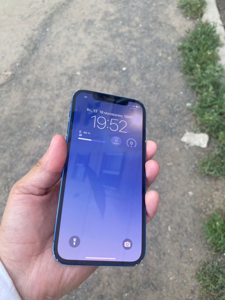 Iphone 12 64gb 74%, фейс трутон все есть царапины