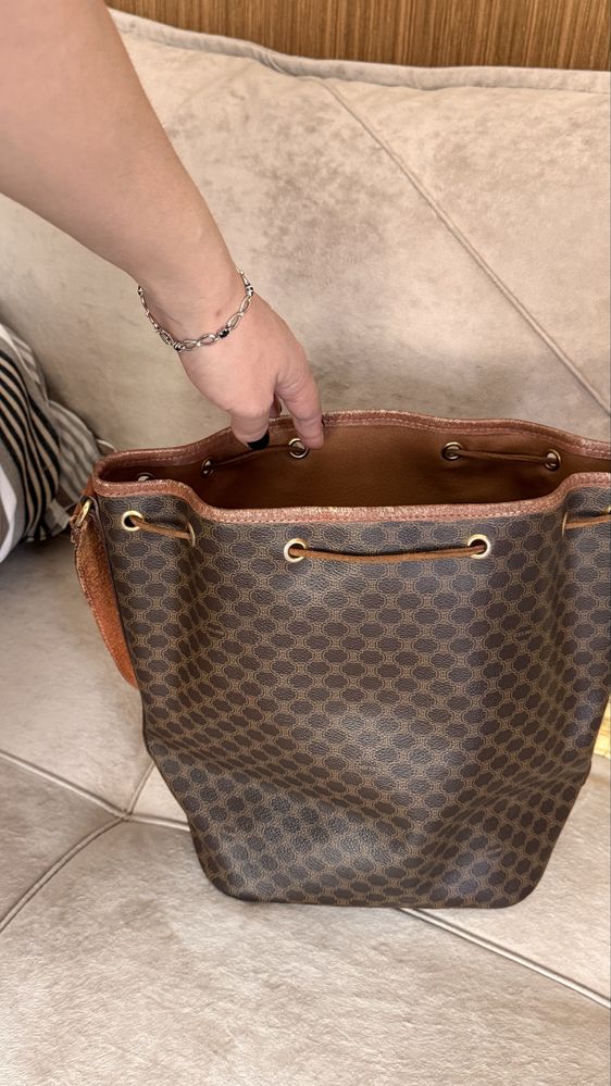 Продаю сумку Celine винтаж