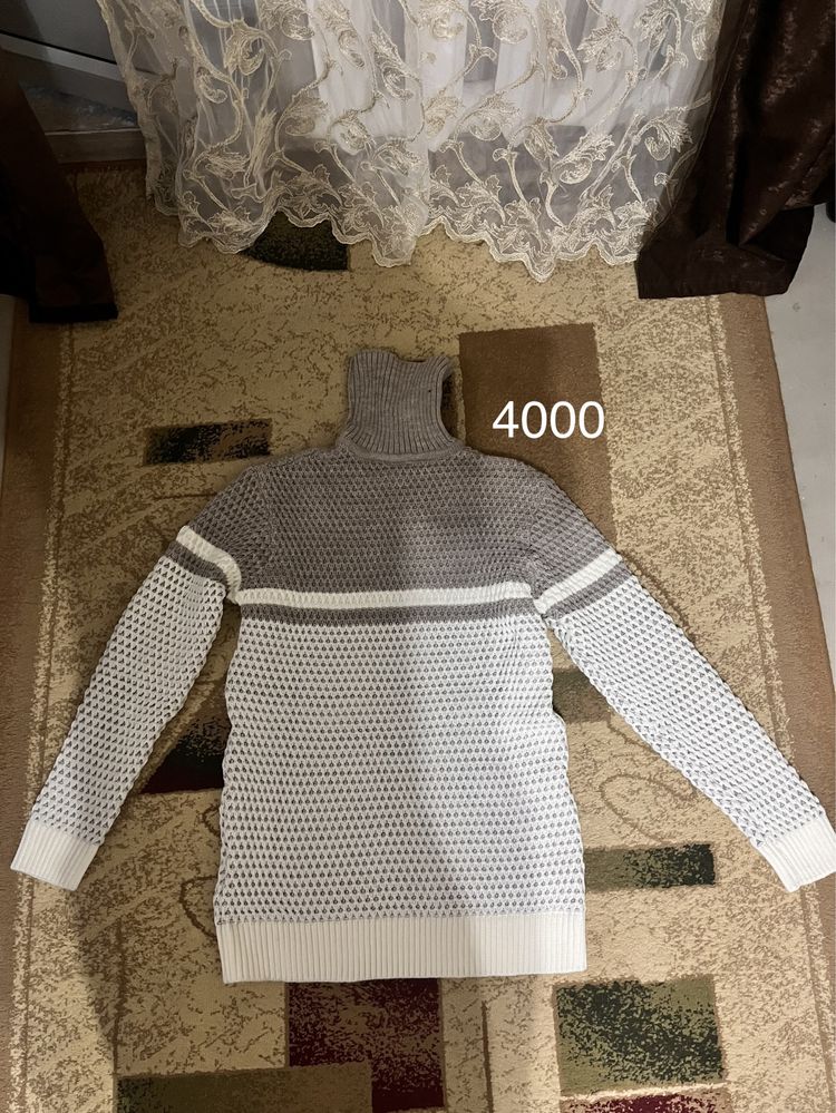 Продам кофты и худи
