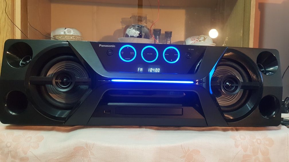 Мощный Panasonic SC - UA3