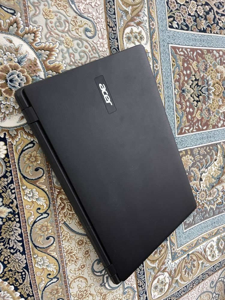 Нотбук acer aspire es1-751