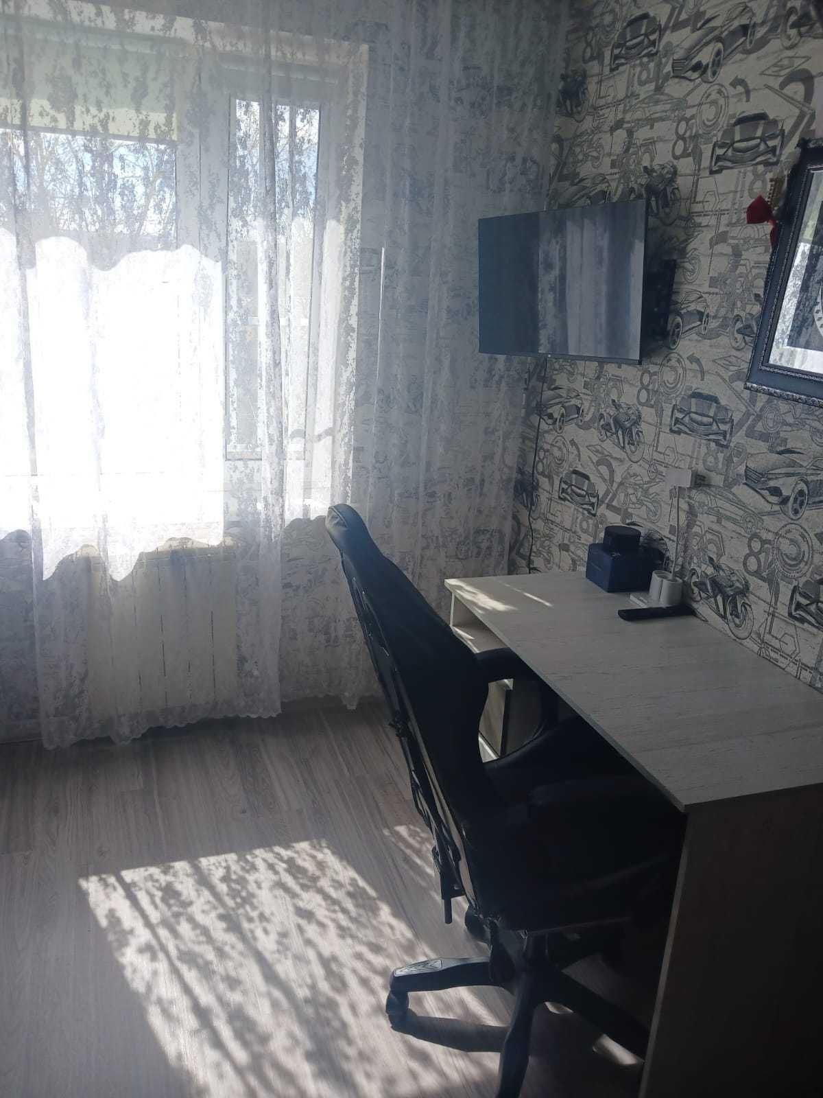 Продам 3х комнатную квартиру в центре