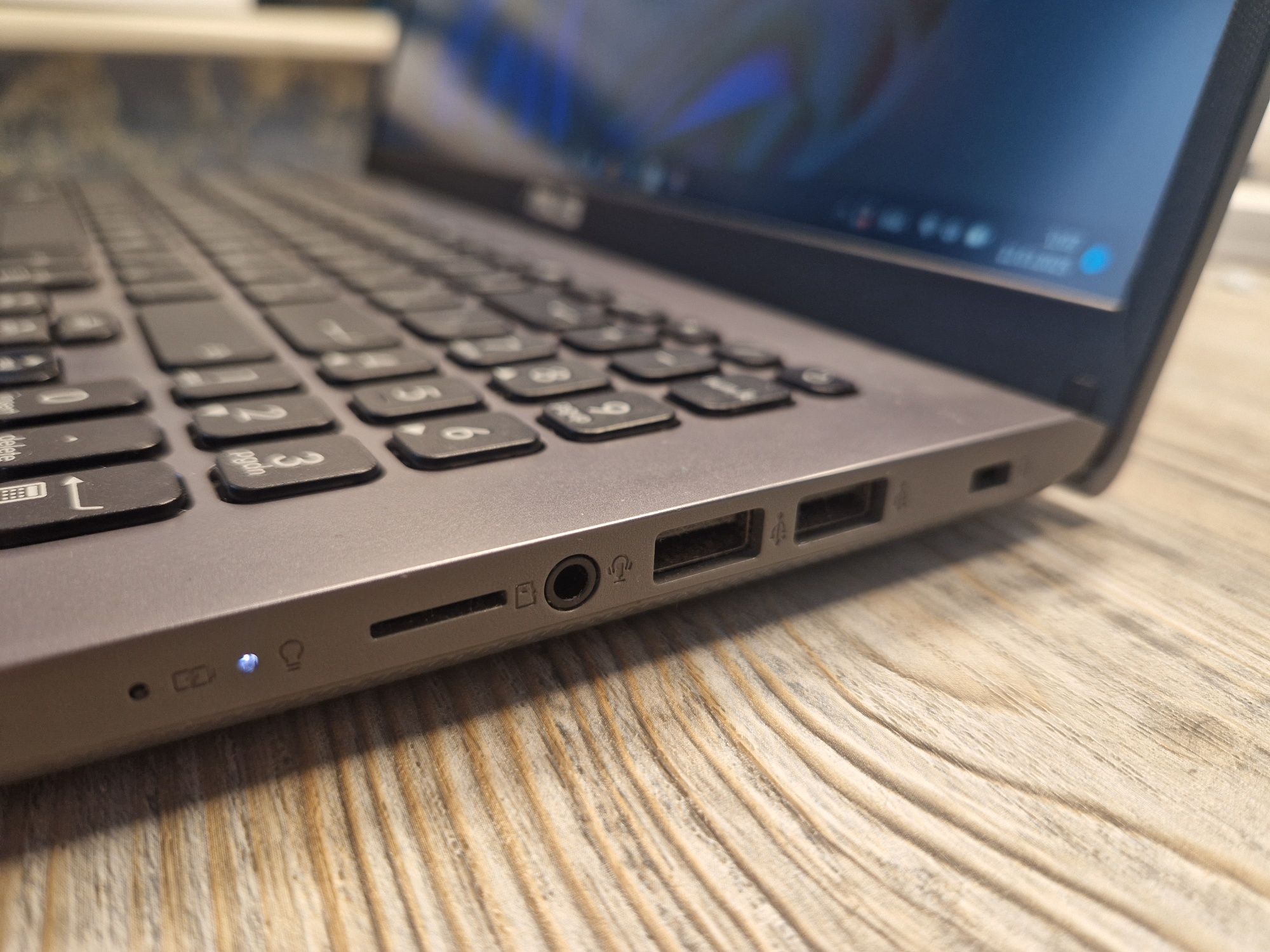 Ноутбук Corei3\ОЗУ 12гб\SSD\Asus X509JA  состояние норм