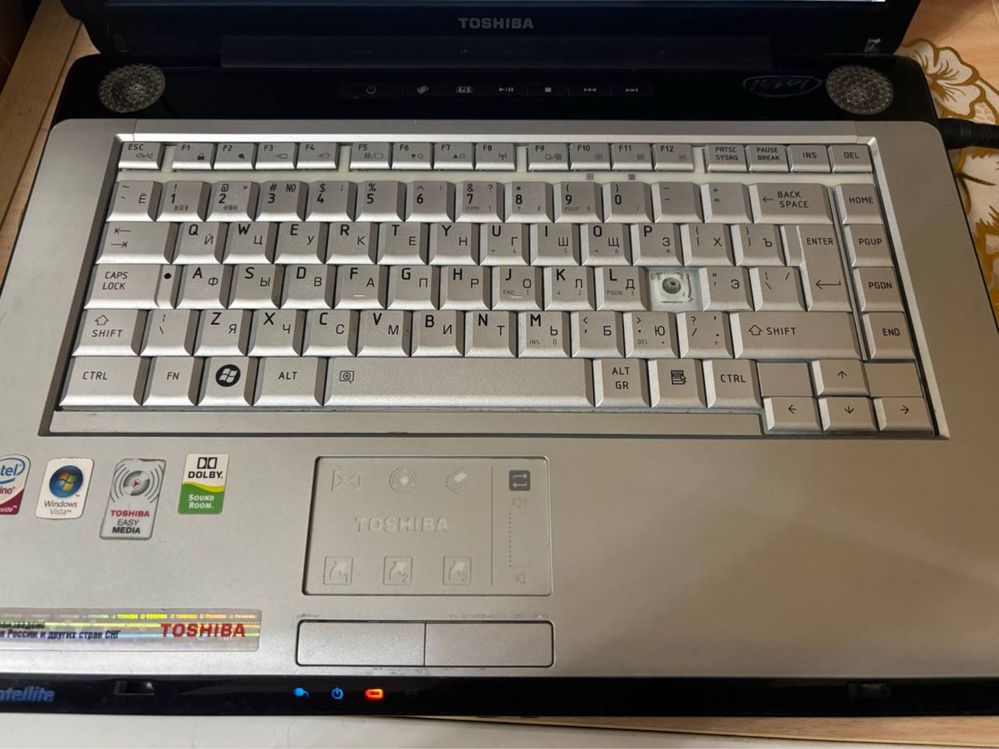 Продается ноутбука TOSHIBA
