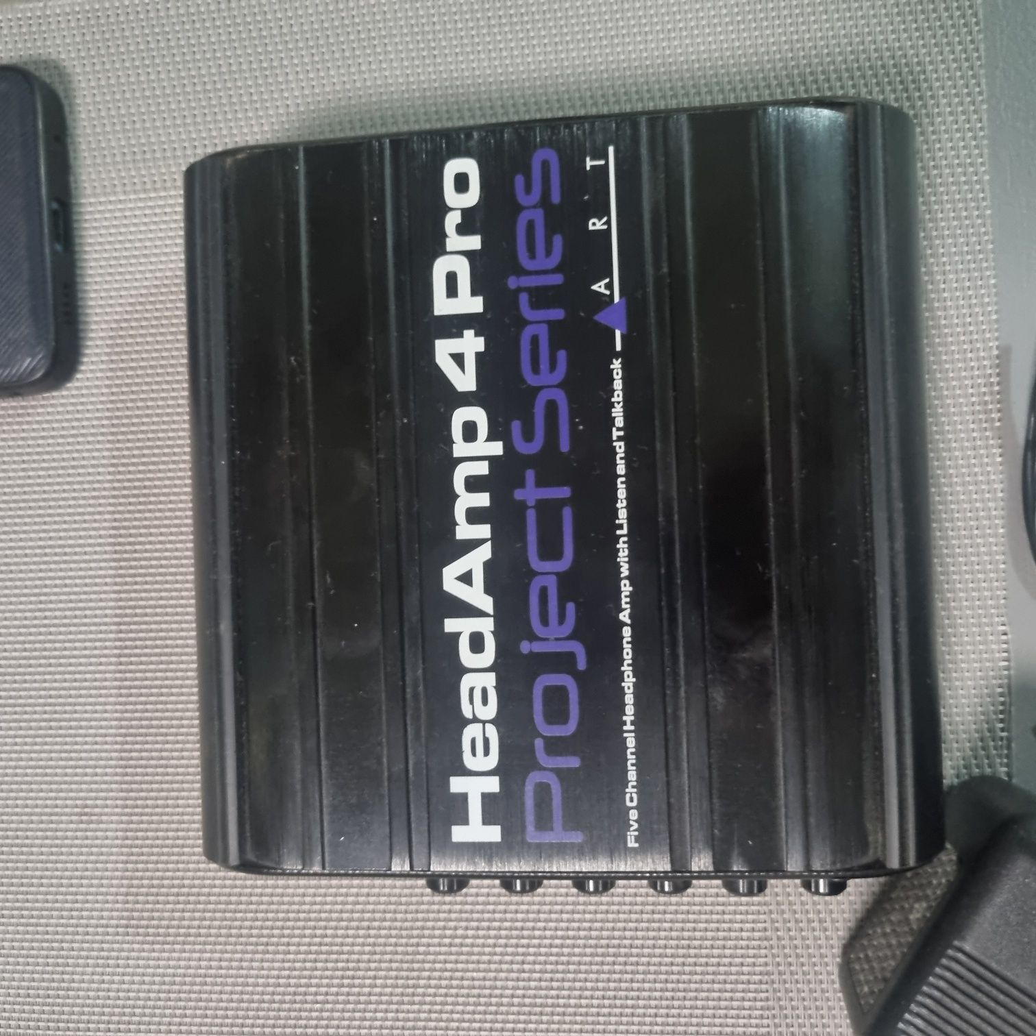 Усилитель для наушников ART HeadAmp-4Pro