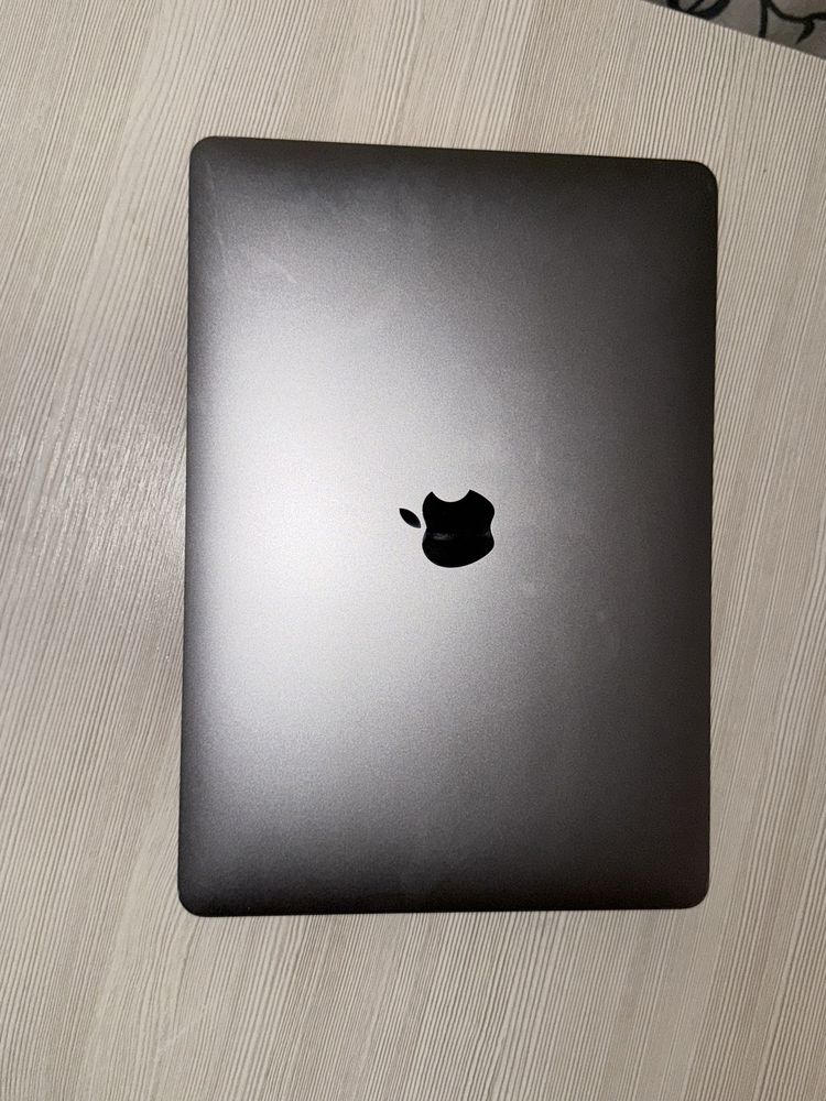 MacBook Air 13 macOS 15.0.1