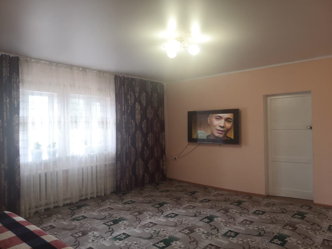 Продам дом частный с большим двором