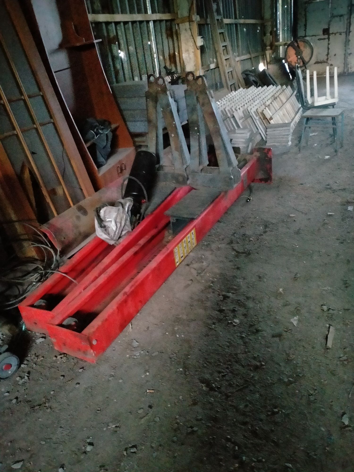 Продам авто подъемник 3.5 тонны