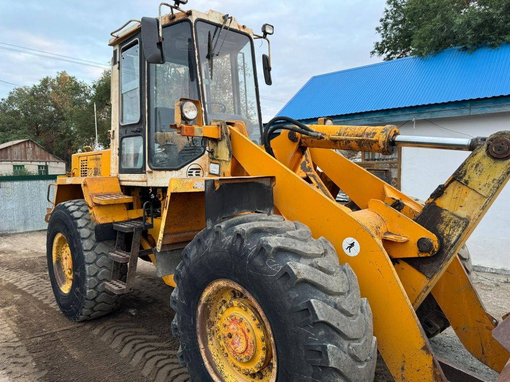 Продам погрузчик Амкадор ТО28