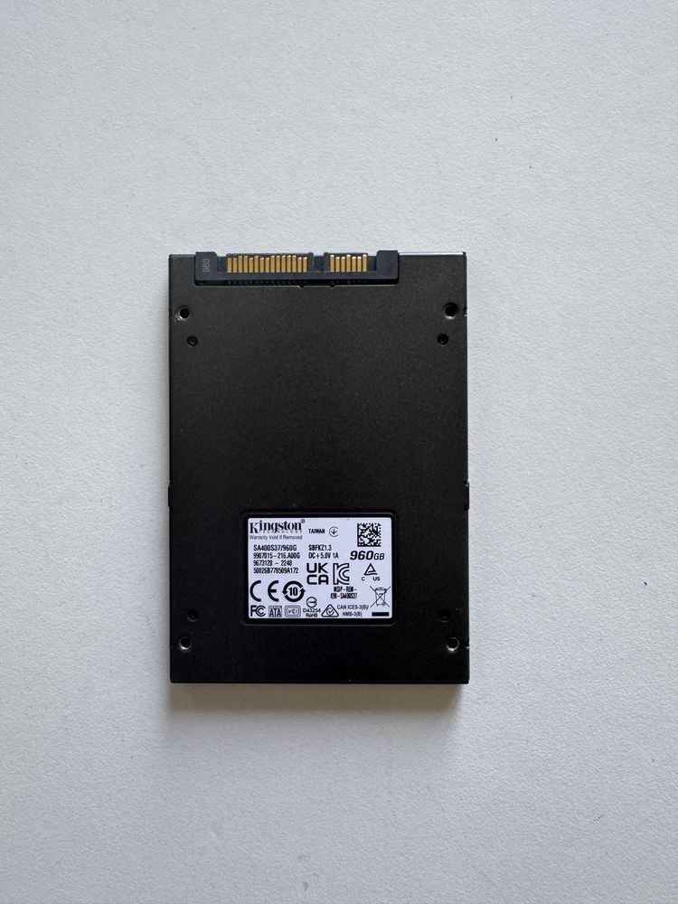 SSD накопитель Kingston 1TB (SA400S37/960G)