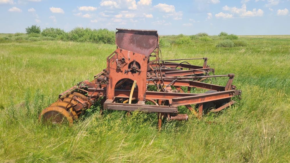 Продам с/х технику и орудия